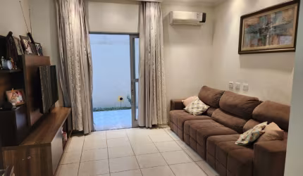 Lindo Apartamento Térreo Desocupado c/ churrasqueira