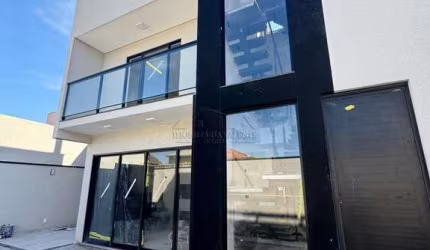 Casa com 3 quartos à venda na Rua Rosi Lopes Collere, 136, Capão da Imbuia, Curitiba por R$ 749.900