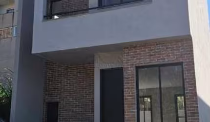 Casa em condomínio fechado com 2 quartos à venda na Rua Walace Landal, 208, Santa Cândida, Curitiba por R$ 749.000