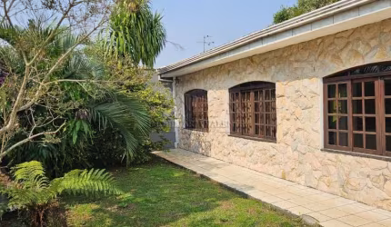 Casa com 3 quartos à venda na Travessa Pitágoras, 36, Atuba, Colombo por R$ 679.900
