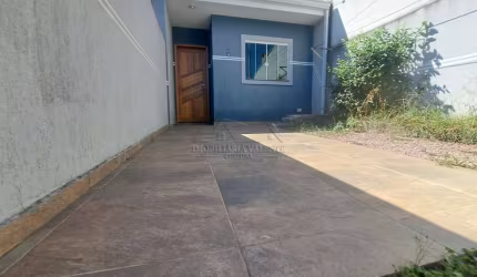 Casa com 2 quartos à venda na Rua Sebastião Cirilo Lange, 28, Campo de Santana, Curitiba por R$ 190.000