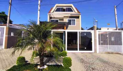 Casa com 3 quartos à venda na Rua Doutor Augusto Lobo de Moura, Fazendinha, Curitiba por R$ 739.940