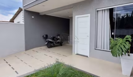Casa com 3 quartos à venda na Rua Guatemala, 588, Nações, Fazenda Rio Grande por R$ 569.000