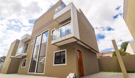 Casa com 3 quartos à venda na Rua Luiz Gallieri, 130, Uberaba, Curitiba por R$ 759.000