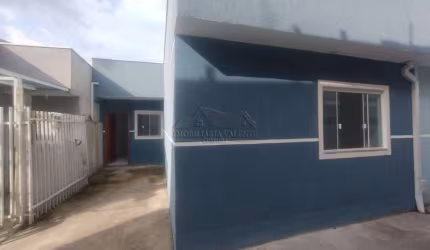 Casa com 3 quartos à venda na Rua Arthur Martins Franco, 3200, Fazendinha, Curitiba por R$ 320.000