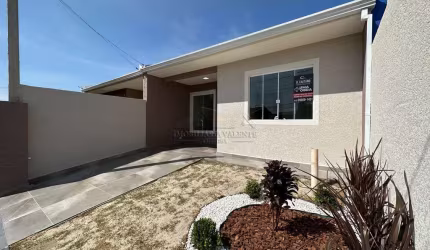 Casa com 3 quartos à venda na Avenida Polônia, 1303, Nações, Fazenda Rio Grande por R$ 370.000