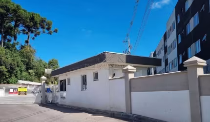 Apartamento com 2 quartos à venda na Rua Alfredo de Andrade, 75, Bonfim, Almirante Tamandaré por R$ 175.000