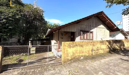 Terreno à venda no Atiradores em Joinville, por R$ 1.200.000