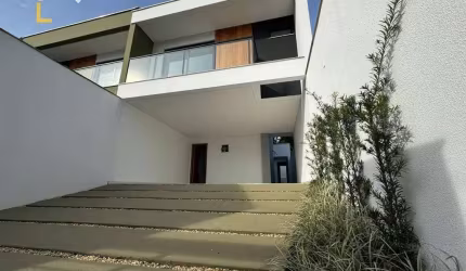 Casa com 3 dormitórios à venda, 150 m² por R$ 799.000,00 - Glória - Joinville/SC