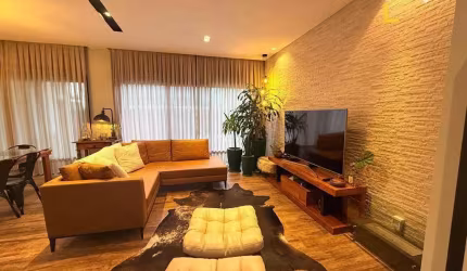 Casa em Condomínio Fechado – Porteira Fechada!