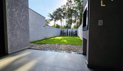 Casa com 3 dormitórios à venda, 156 m² por R$ 840.000,00 - Anita Garibaldi - Joinville/SC