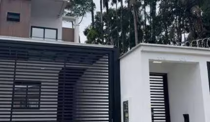 Casa com 3 dormitórios à venda, 159 m² por R$ 1.340.000,00 - América - Joinville/SC