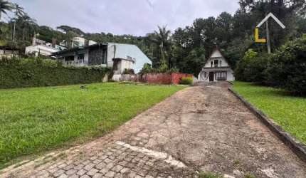 Terreno à venda, 882 m² por R$ 1.000.000,00 - Atiradores - Joinville/SC