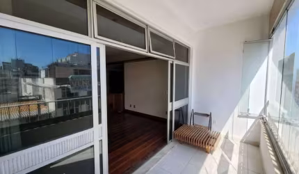 Asset Imóveis vende apartamento com varanda, vista mar, com 4 quartos (1suíte), 250 m² por R$ 2.400.000 - Icaraí - Niterói/RJ