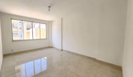Asset Imóveis vende apartamento com 2 quartos (1suíte), 100m² por R$ 430.000 - Santa Rosa - Niterói/RJ