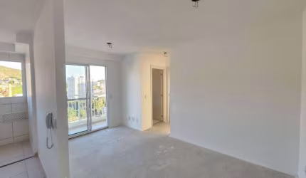 Asset Imóveis vende apartamento com sacada e 2 dormitórios, 46 m² por R$ 290.000 - Centro - Niterói/RJ