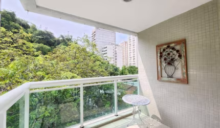 Asset Imóveis vende apartamento Alto Padrão com varanda e 4 quartos (2suítes), 180m², em Icaraí