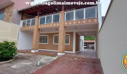 Sobrado para Venda em Caraguatatuba, Centro, 5 dormitórios, 1 suíte, 2 banheiros