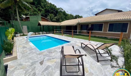 Casa para Venda em Ubatuba, Saco da Ribeira, 4 dormitórios, 2 suítes, 3 banheiros, 4 vagas