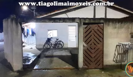 Casa para Venda em Caraguatatuba, Loteamento Residencial Nova Caraguá I, 2 dormitórios, 1 banheiro, 2 vagas