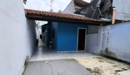 Casa para Venda em Caraguatatuba, Jardim das Palmeiras, 4 dormitórios, 4 suítes, 5 banheiros, 1 vaga