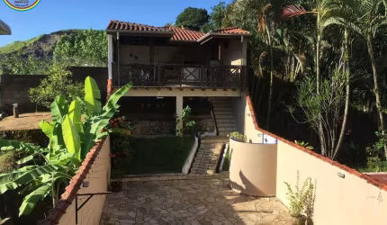 Sobrado para Venda em São Sebastião, Morro do Abrigo, 3 dormitórios, 1 suíte, 4 banheiros, 1 vaga