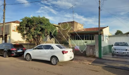 Casa para Comercio no centro de Rolândia