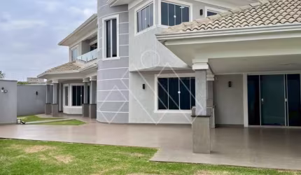 Sobrado 3 quartos (1 suíte)  4 vagas 350m2 nova nunca habitado Burle Max