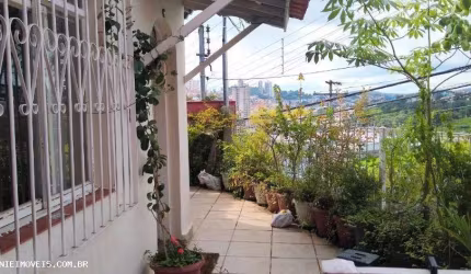 Casa para Venda em Bragança Paulista, Vila Gato, 3 dormitórios, 1 suíte, 3 banheiros, 2 vagas