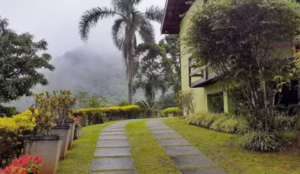 Maravilhoso imóvel em Santo Antônio do Pinhal-SP