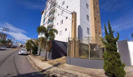 Excelente Apartamento no Edifício Almada , Taubaté-SP.