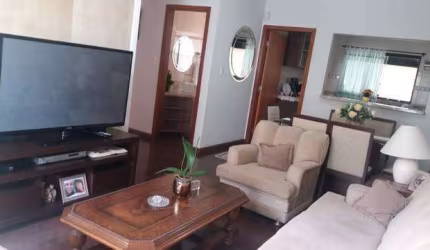 Vende-se lindo apartamento em Taubaté.