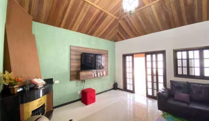 Excelente casa no Barreiro, Taubaté-SP.