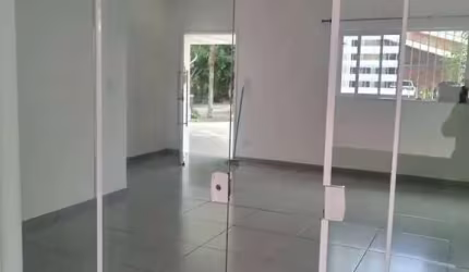 Excelente casa à venda no Condomínio Campos do Conde Versailles