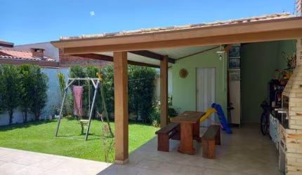 Vende-se excelente casa térrea em Tremembé-SP