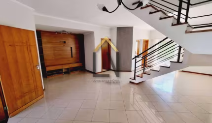 Excelente sobrado para venda no Campos do Conde I em Tremembé-SP.