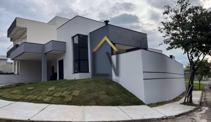 Vende-se Casa Térrea no Condomínio Terras do Vale em Caçapava-SP