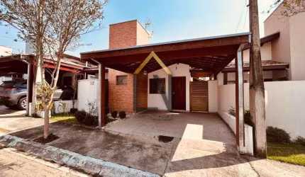 Casa no Condomínio Ecoville, Taubaté/SP