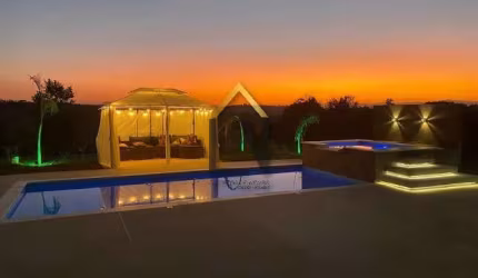 Lindo Sobrado com Terreno de 1400m² - Taubaté
