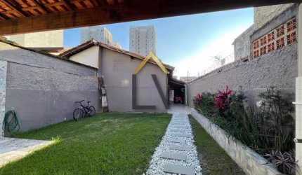 Linda Casa à Venda na Vila São Geraldo em Taubaté