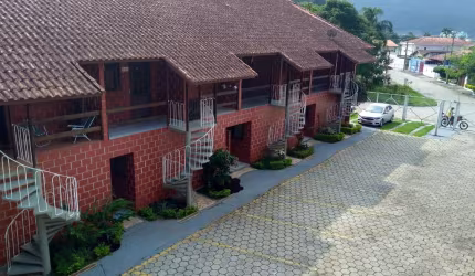 Excelente sobrado em condomínio a venda  Prainha, Caraguatatuba