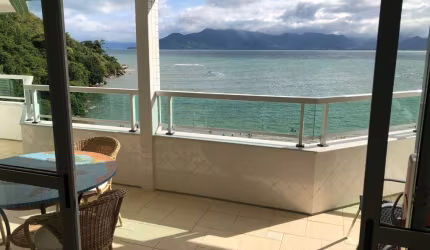 Excelente apto duplo horizontal a venda, Pé na areia Prainha, Caraguatatuba, condomínio com piscina