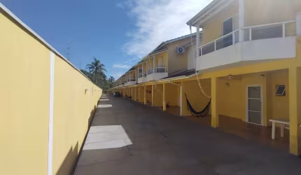 Excelente sobrado a venda  Aruan, Caraguatatuba, Condomínio possui piscina