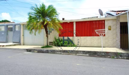 Casa com 3 dormitórios à venda, 120 m² por R$ 450.000,00 - Feitosa - Maceió/AL