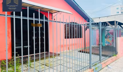 Casa no Bairro das Nações