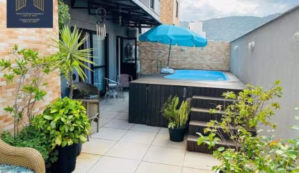 Apartamento Diferenciado com Piscina privativa