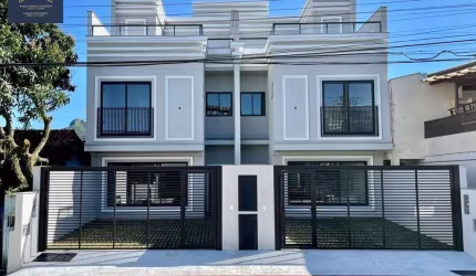 Lindo triplex no centro de BC