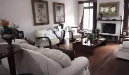 CHÁC STO ANTONIO/4DORMS/3STES (340 A.C) $ 3.000.000 /LOCAÇÃO $ 13.000,00