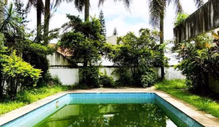 CASA TERREA DE ALTO PADRÃO EM SANTO AMARO 384m²