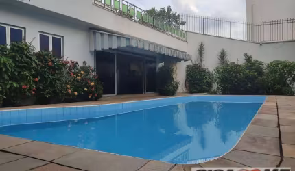 CASA SOBRADO EM ALTO DE PINHEIROS 426M²